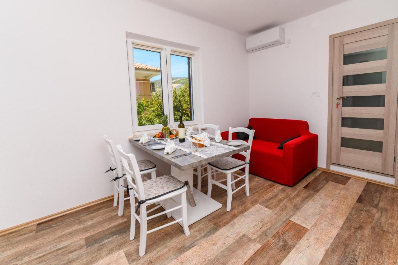 Apartman Paradiso Martinšćica エクステリア 写真