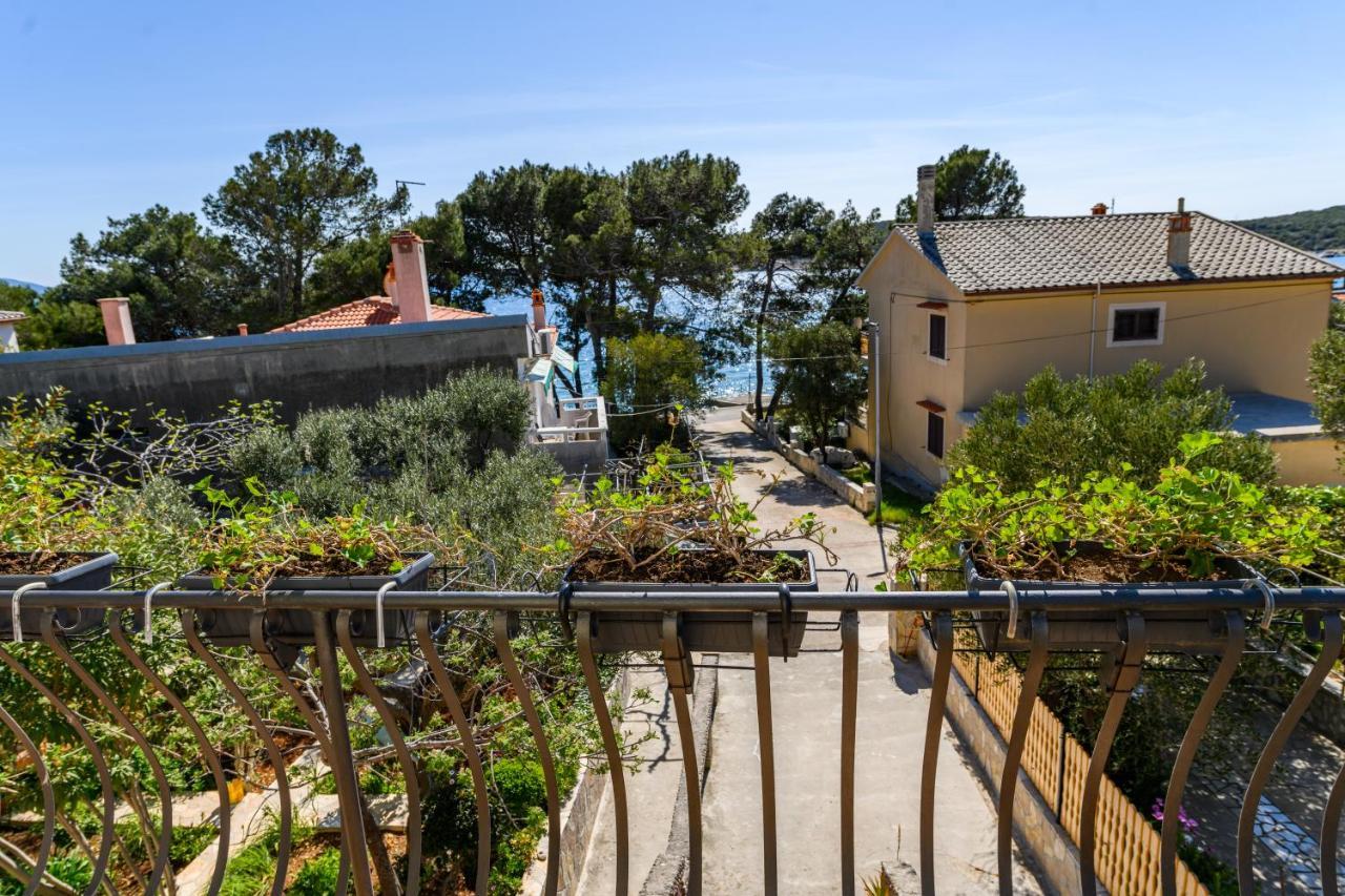 Apartman Paradiso Martinšćica エクステリア 写真