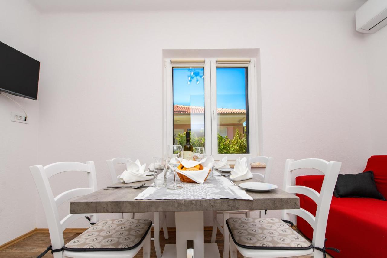 Apartman Paradiso Martinšćica エクステリア 写真