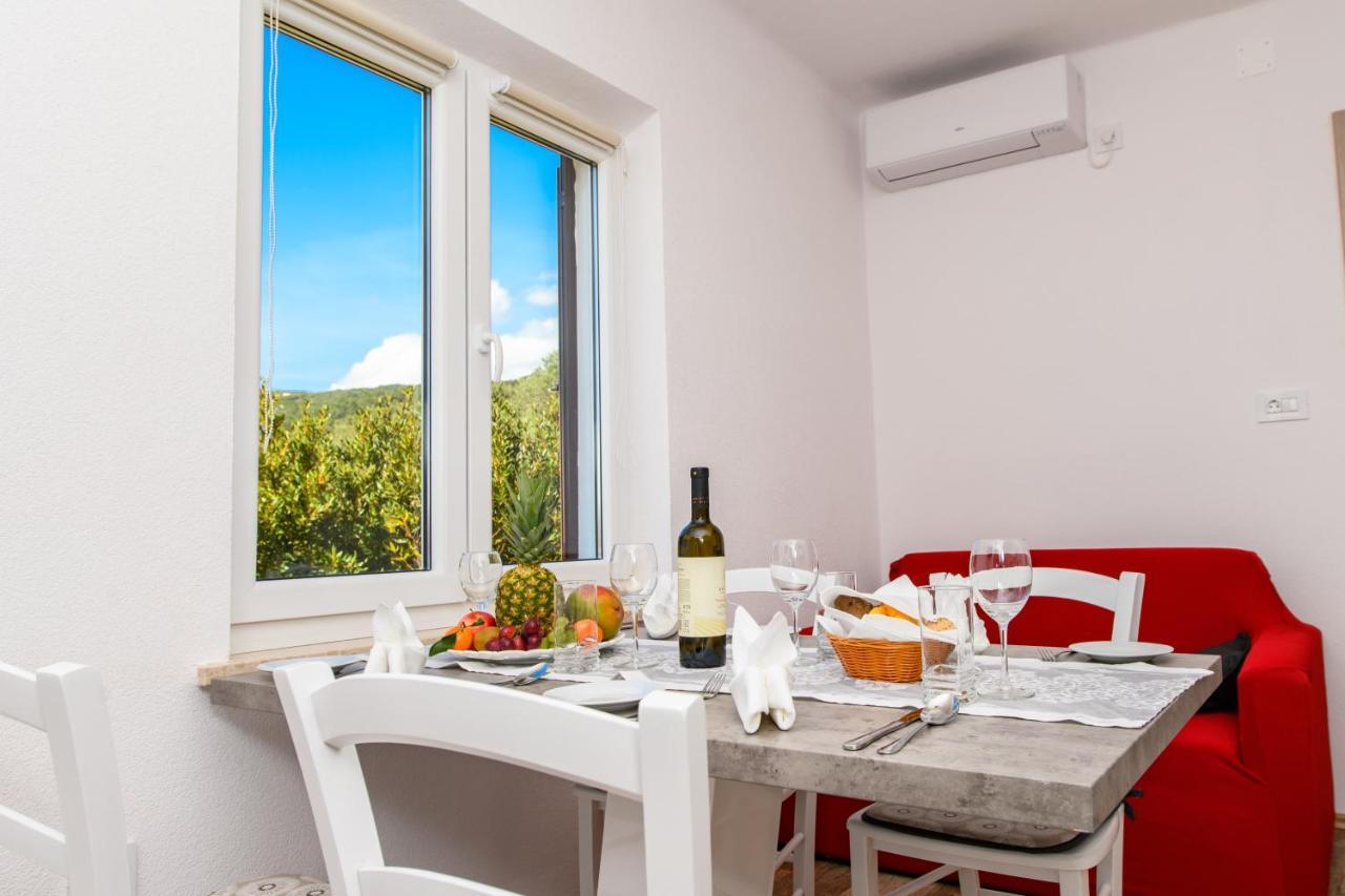 Apartman Paradiso Martinšćica エクステリア 写真